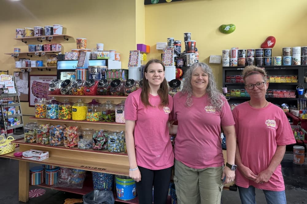 Popcorn and sweets shop Craving Kernels coming soon to Spring