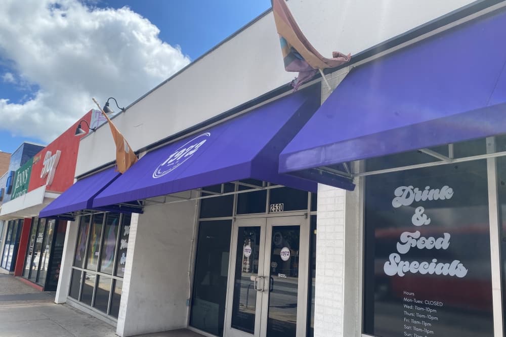 1972 Women’s Sports Pub prepares for relocation amid light rail project development