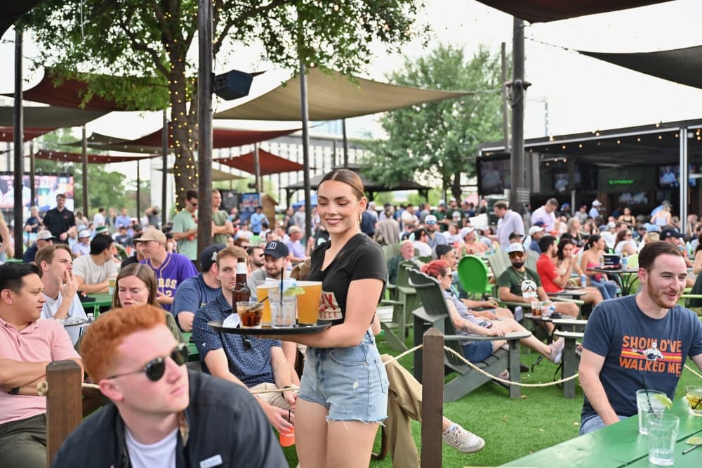 Houston-based bar Kirby Ice House to open Plano location