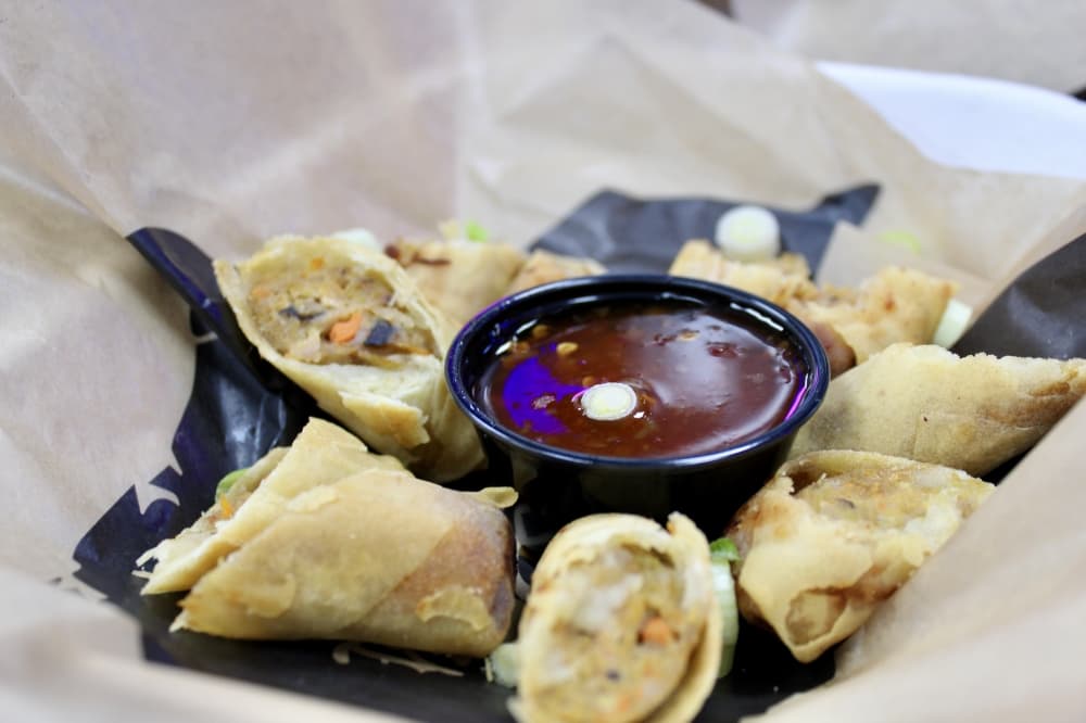 The Southeast egg rolls ($8.99-$9.35) are made with pork, shrimp and stuffed with carrots and cabbage. (Jovanna Aguilar/Community Impact)