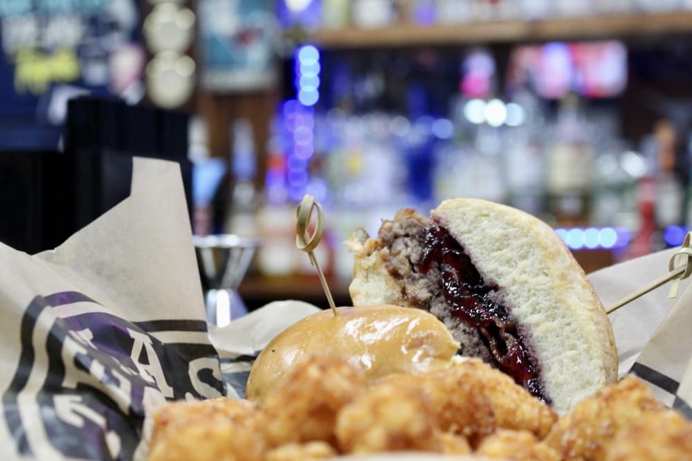 The Bacon PB&J burger ($13.99-$14.55) includes beef, bacon, peanut butter and jelly. (Jovanna Aguilar/Community Impact)