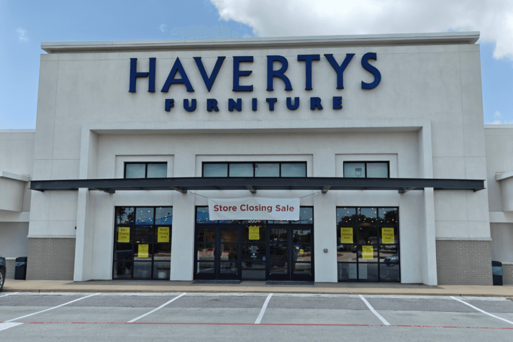 Havertys Furniture in College Station closing soon