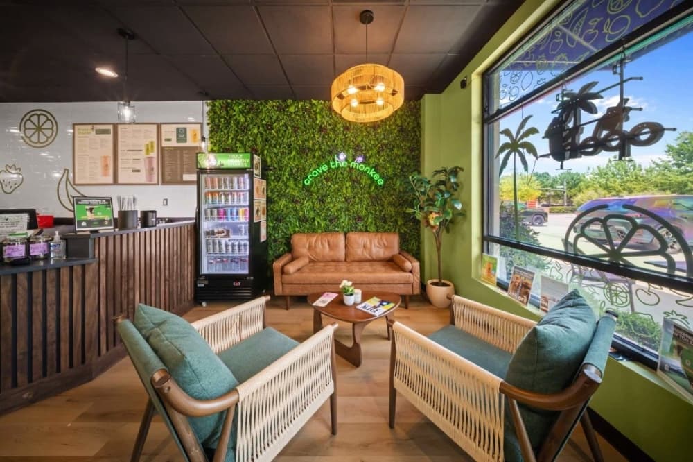inside of restaurant 