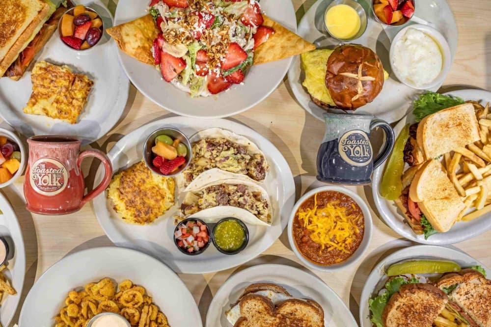 The Toasted Yolk Cafe now serving brunch in Missouri City