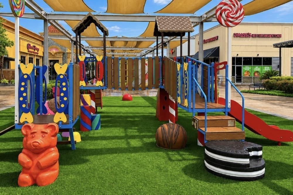 First Colony Mall opens new candy-themed play area