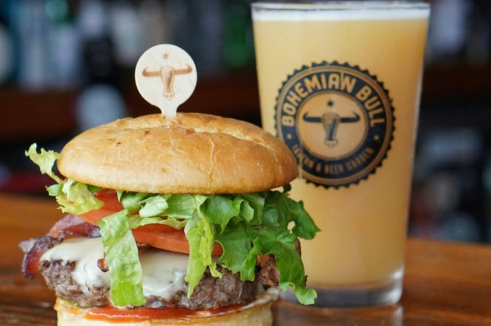 Dumplings, burgers, Mexican food: 5 new dining locations announced in The Woodlands area in June