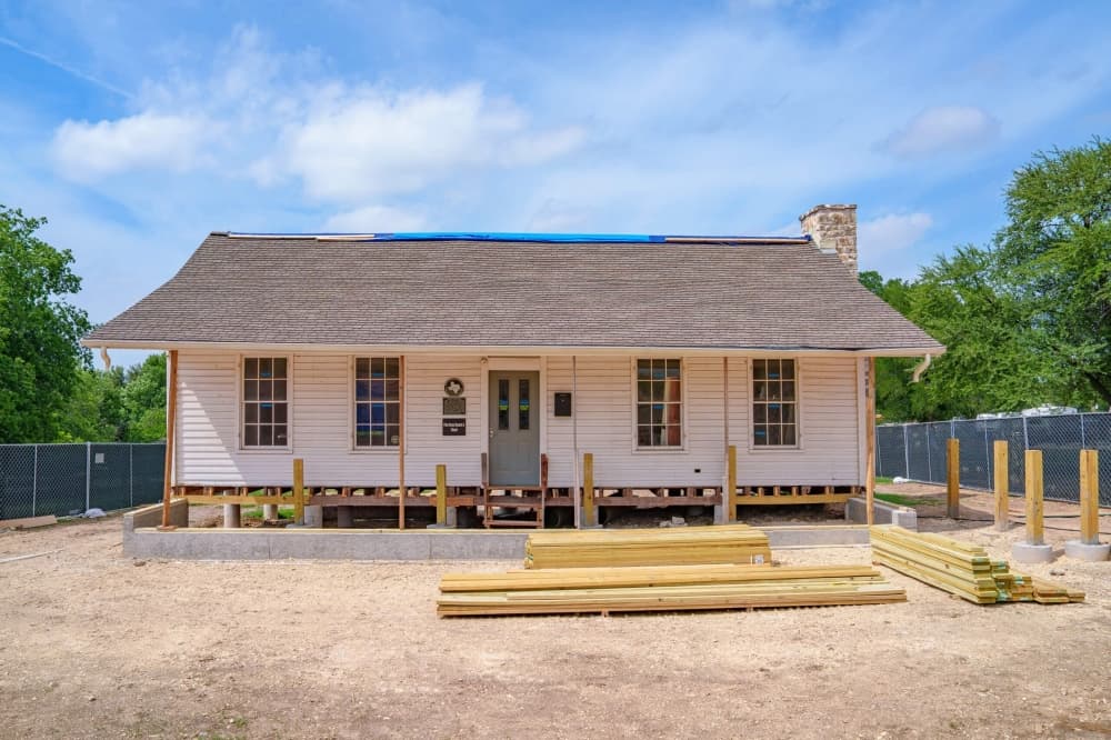 Round Rock's historic Palm House undergoing restoration