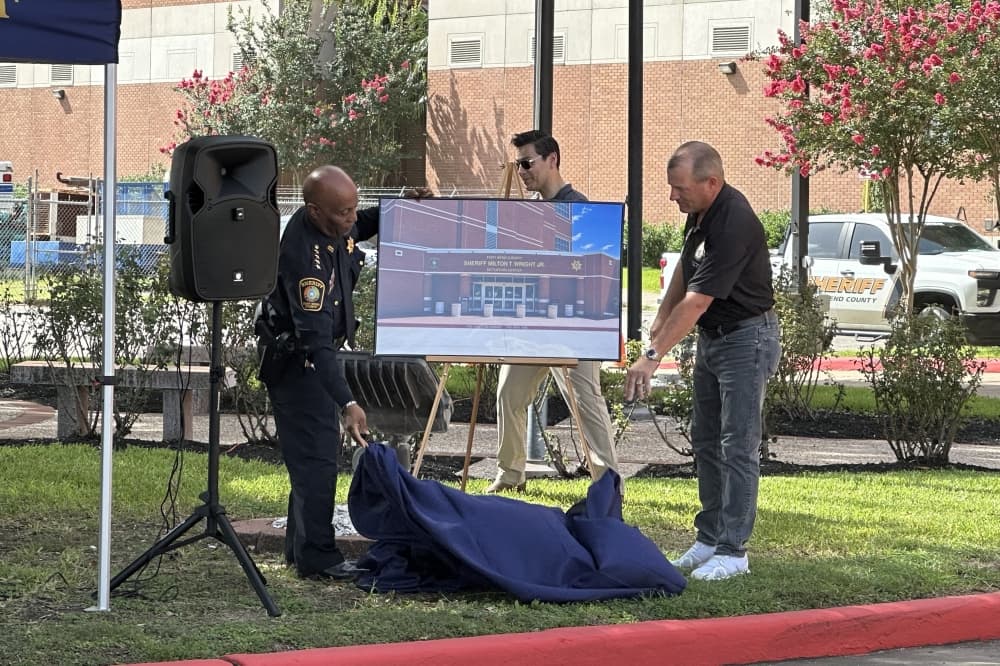 Fort Bend County renames jail to the Sheriff Milton T. Wright Jr. Detention Center