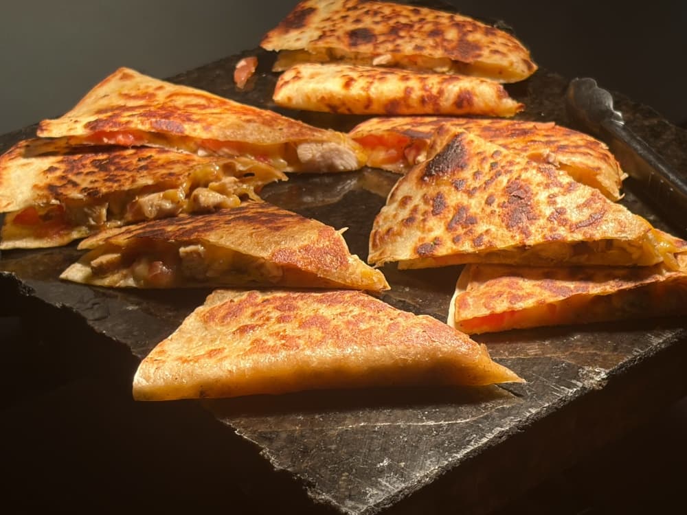 Cheese quesadilla 