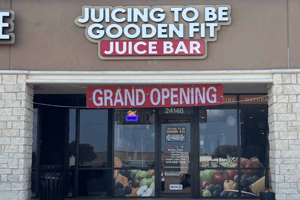 College Station juice bar reopens