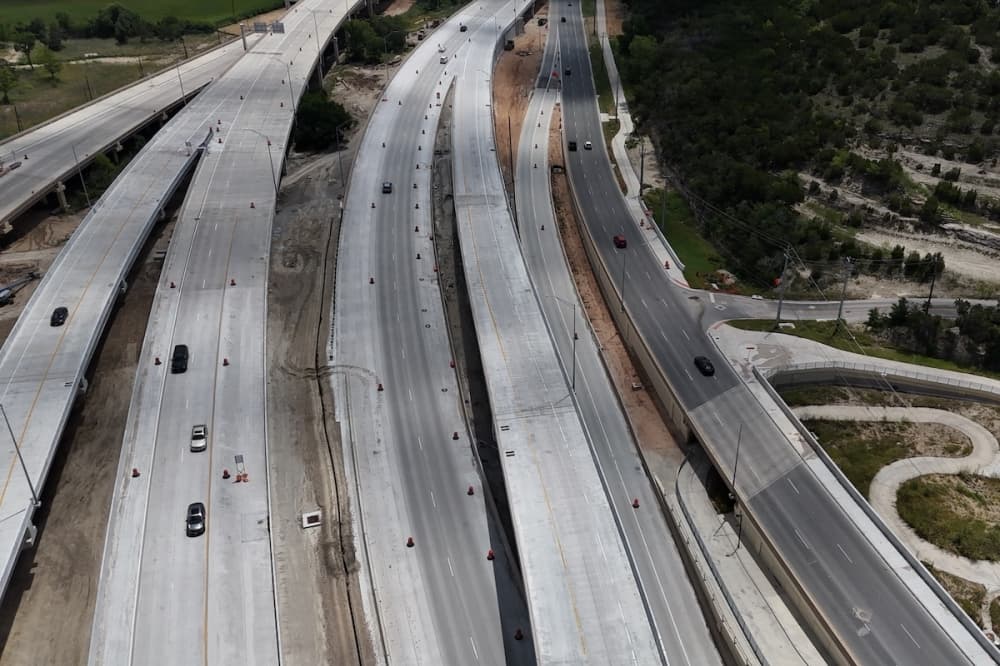 Check out transportation updates for Oak Hill Parkway, I-35