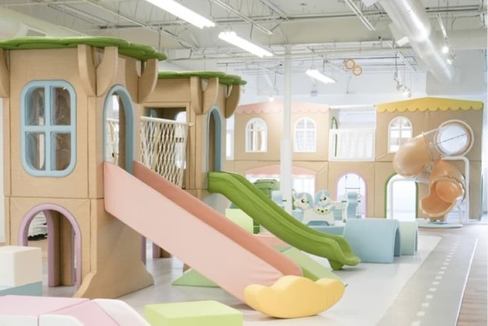 Clover Playground & Cafe offering indoor play in Sugar Land