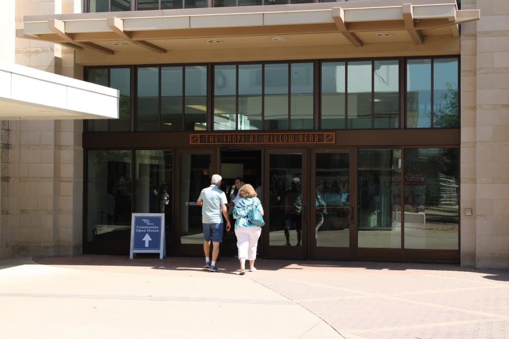 Plano officials are seeking input from residents for the Dallas Stars arena