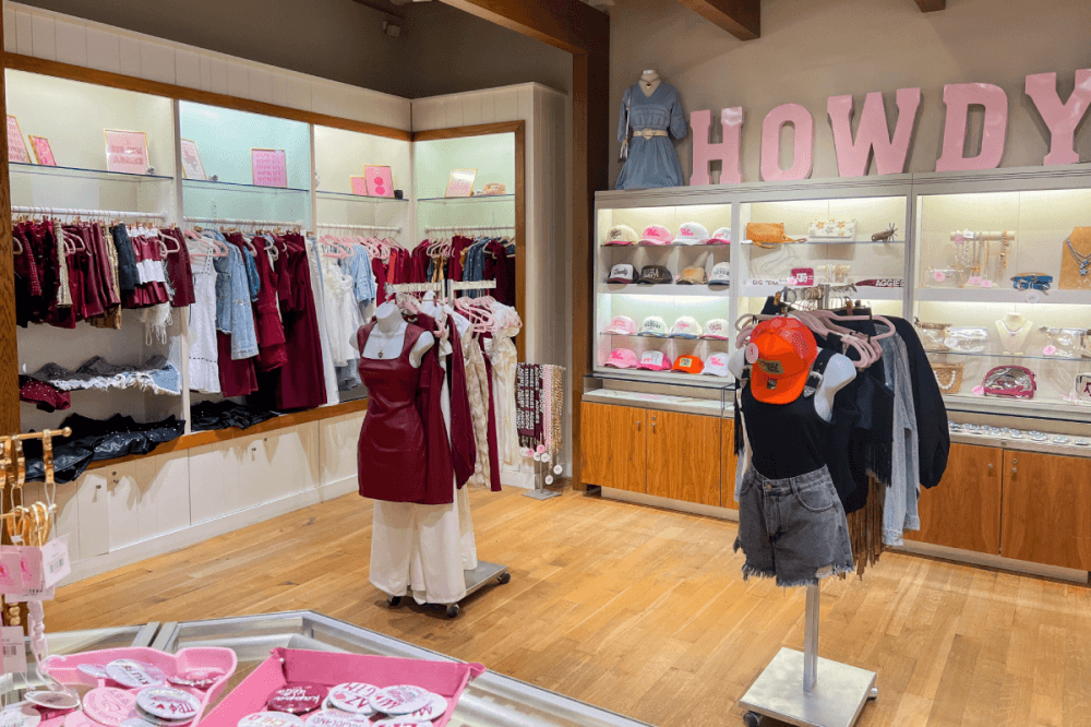 College Station 'cowgirl chic' boutique expands to 2nd location