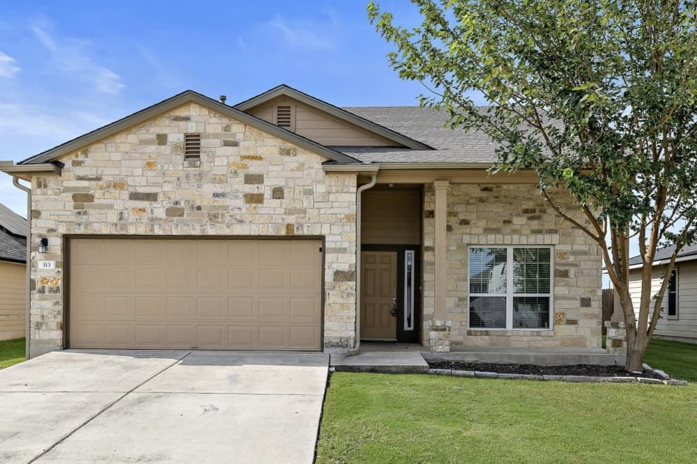 Georgetown homes spent fewer days on the market on average year over year in May