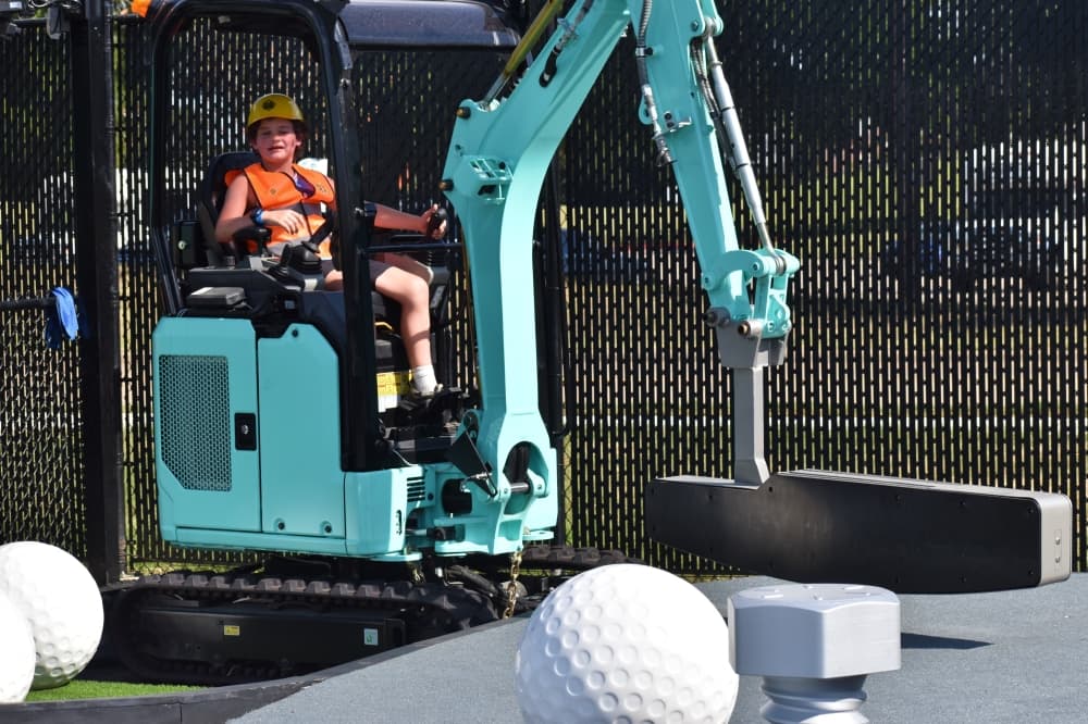 Putting 