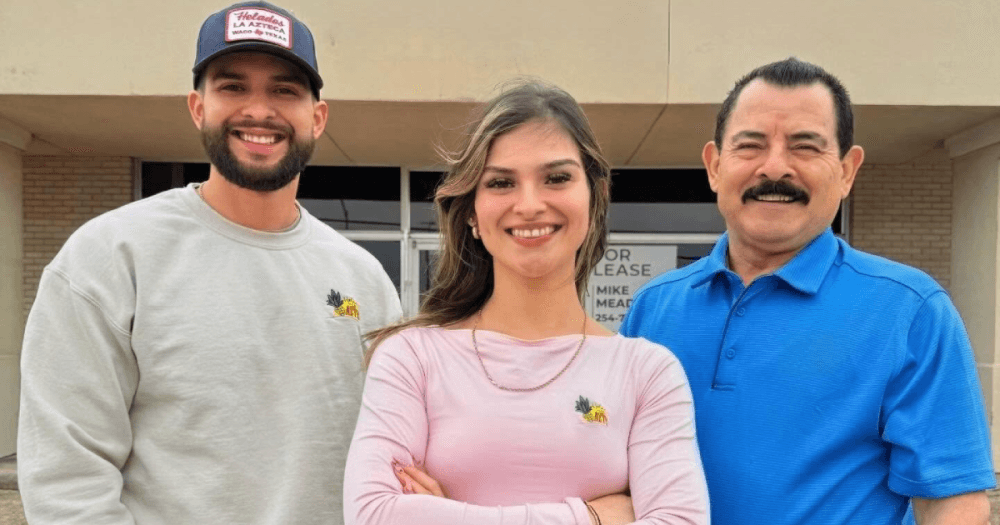 Waco paleteria now open in Bryan