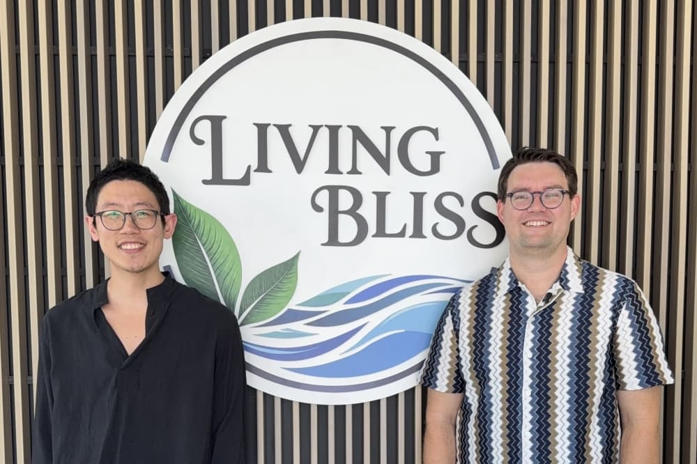Living Bliss Wellness Boutique offers coaching, clean products near Teravista