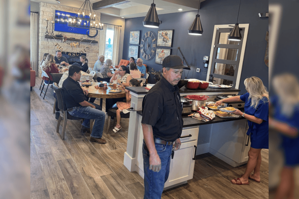 resident thanksgiving event