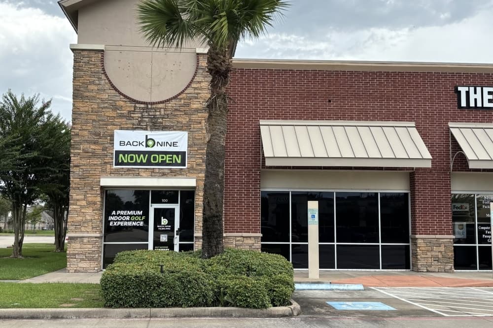 New golf simulator to celebrate grand opening in League City