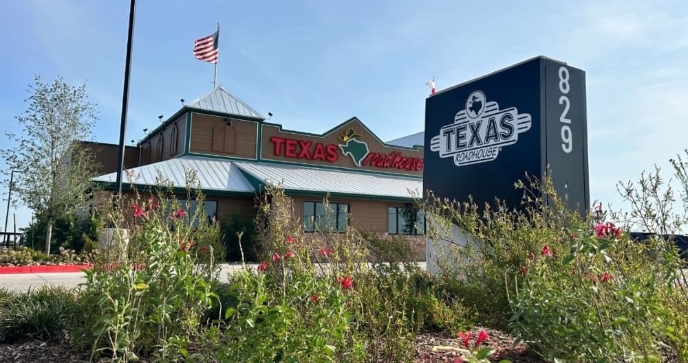 Texas Roadhouse joins Bastrop’s growing dining scene July 27