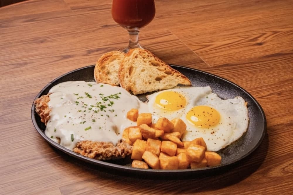 Benny & Hash now open in Montgomery 
