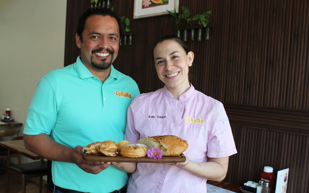 Curuba Cafe owners
