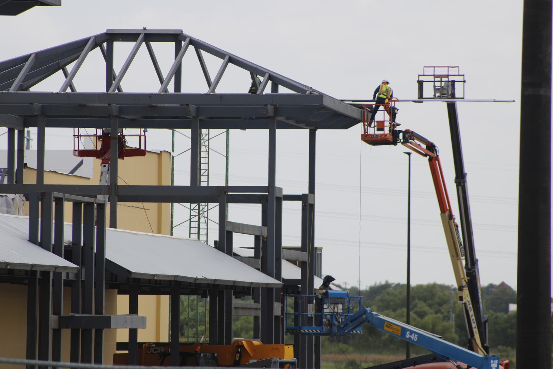 From new rest stops to upcoming grocers: Check out 12 San Marcos business updates