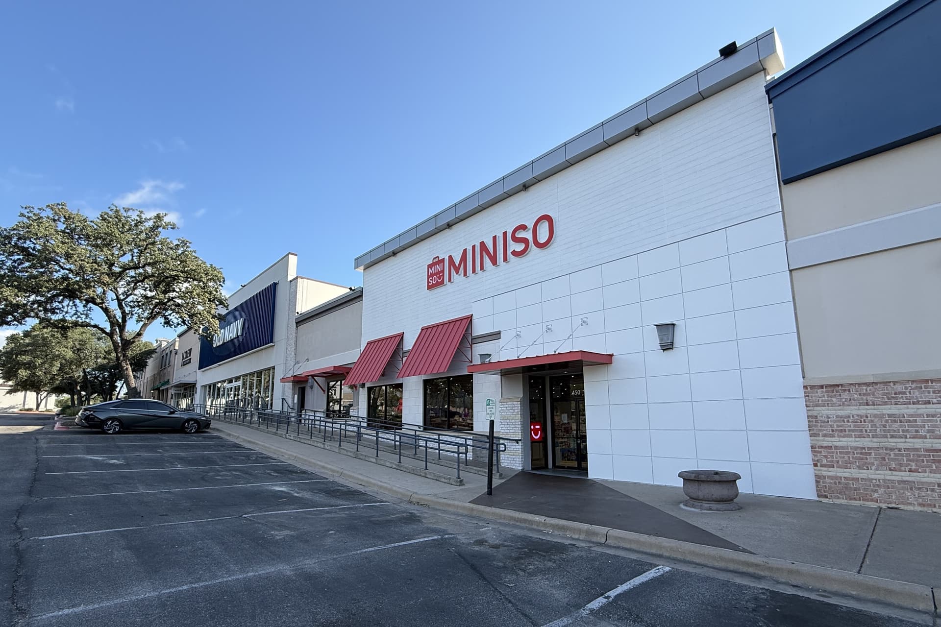 Miniso now open in Northwest Austin