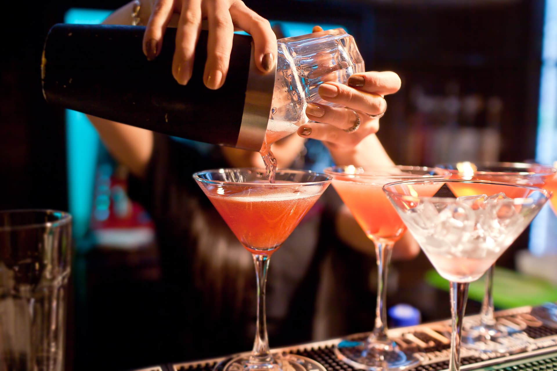 Upscale cocktail lounge likely coming to League City’s west side