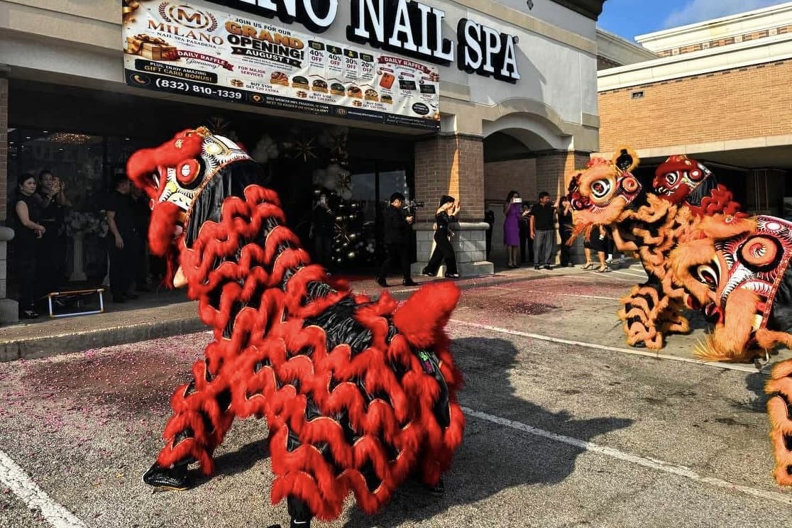 New nail spa opens in Pasadena, student-teacher discounts