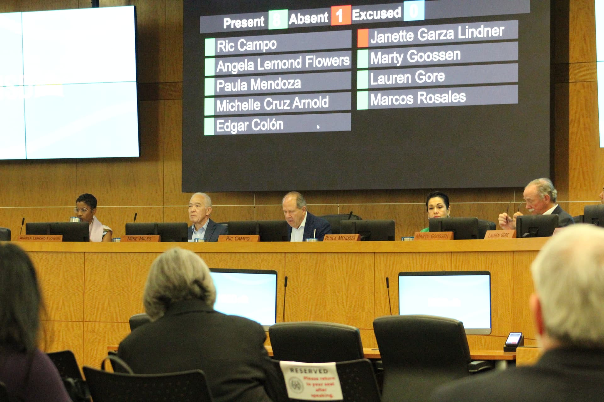Houston ISD to sell closed school campuses