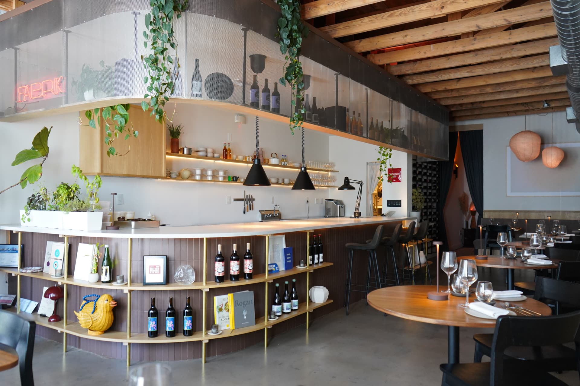 Plant-based tasting room Fabrik relocates to Tarrytown
