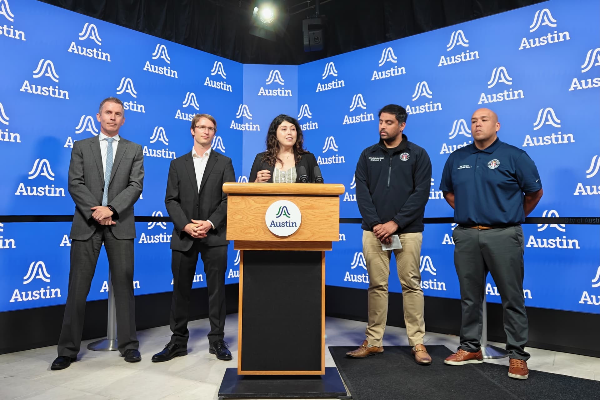 Austin leaders poised to ban large data centers, tighten regulations for smaller facilities
