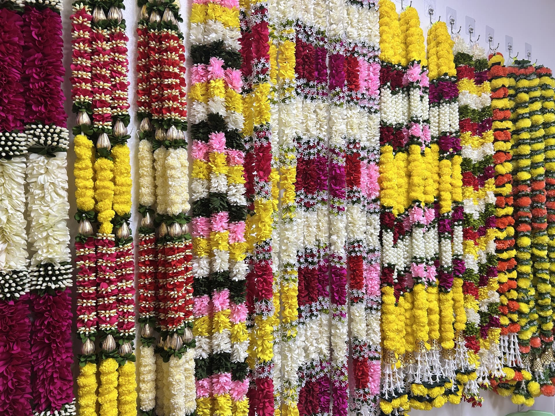 Sri Sai Flowers now open in Round Rock