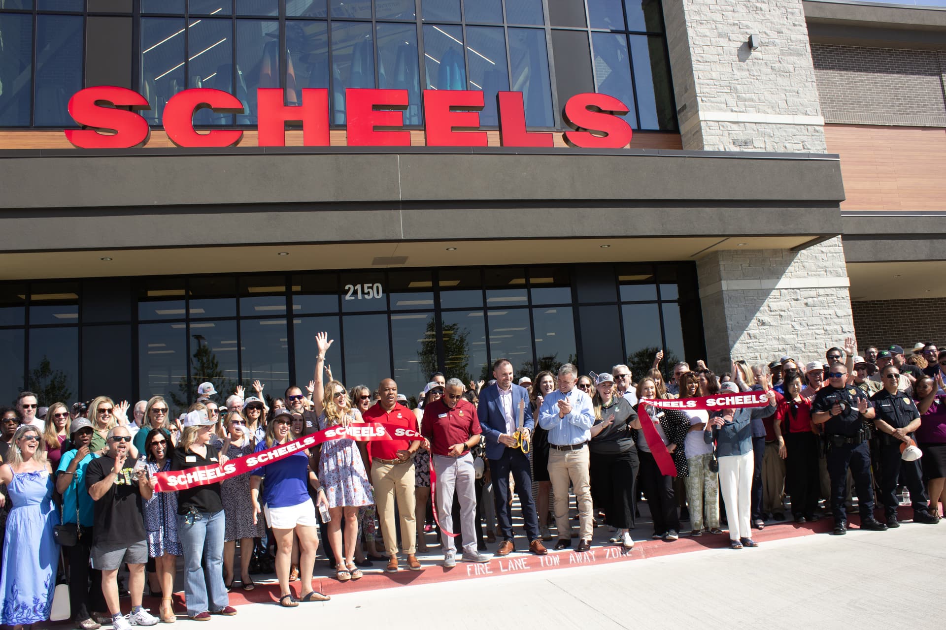 Scheels holds ribbon cutting ahead of Aug. 29 opening