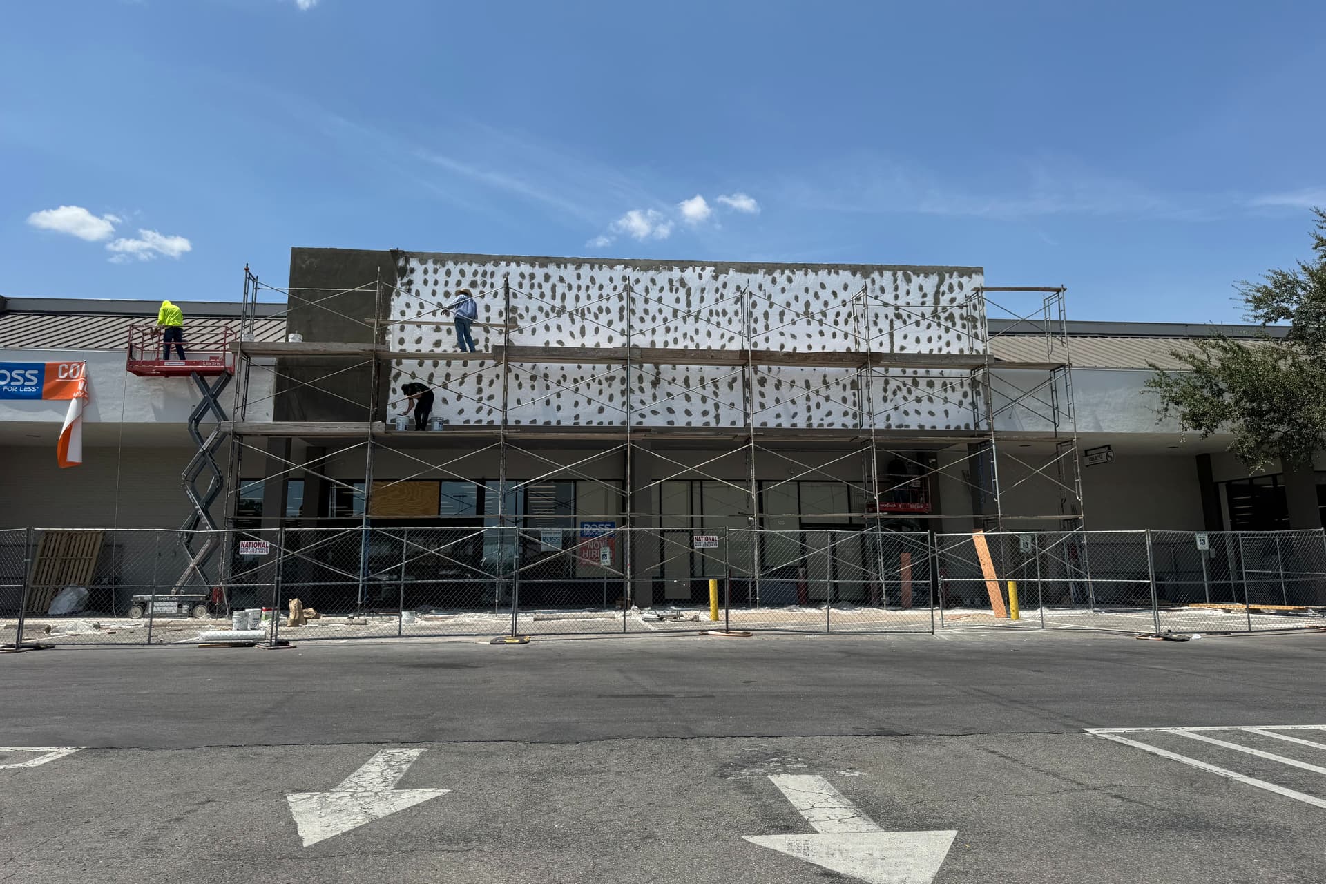Ross could open new South Austin department store