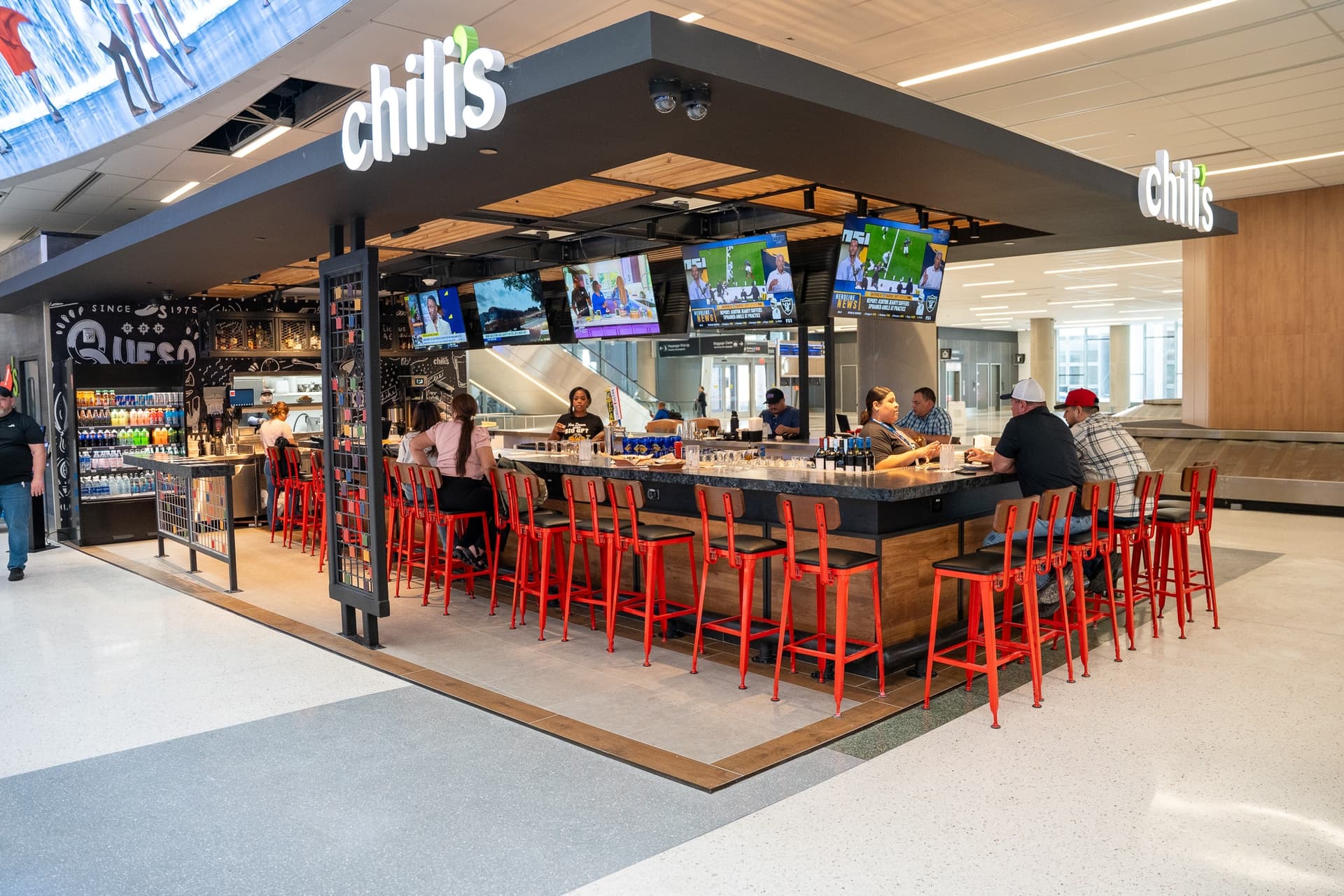 Pre-security Chili's To Go opens in IAH's Terminal E