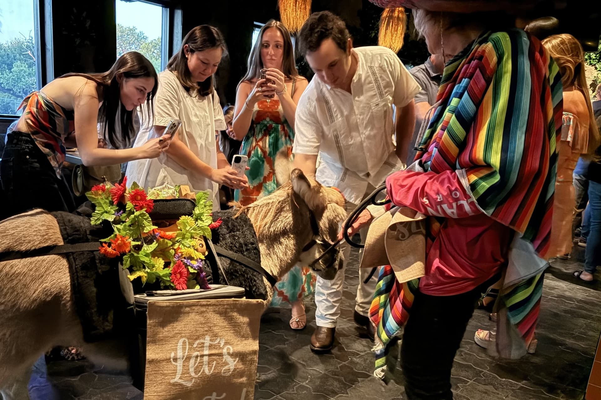 Vidorra held a preview night Aug. 29 ahead of the grand opening Aug. 31. (Socrates Villarreal/Community Impact)