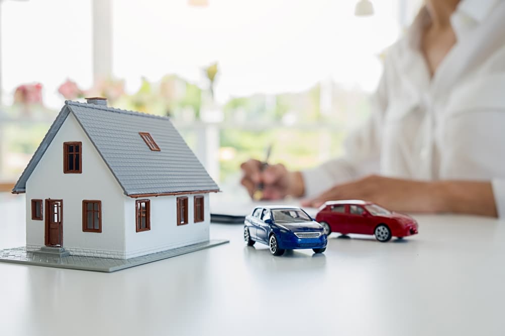 State Farm firm relocates in southeastern Houston area
