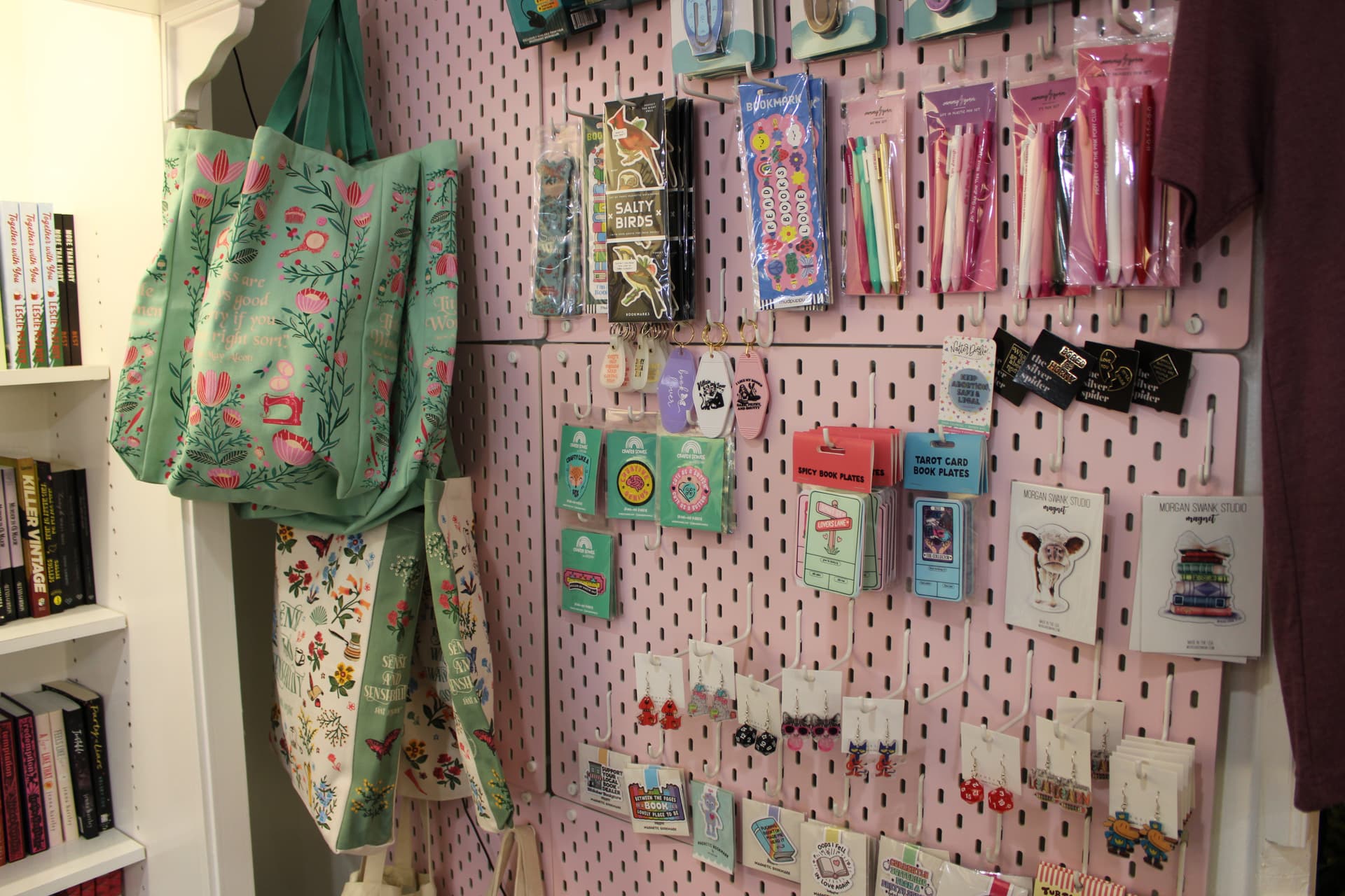 Consignment store, Rack and Relic, to open in downtown Plano