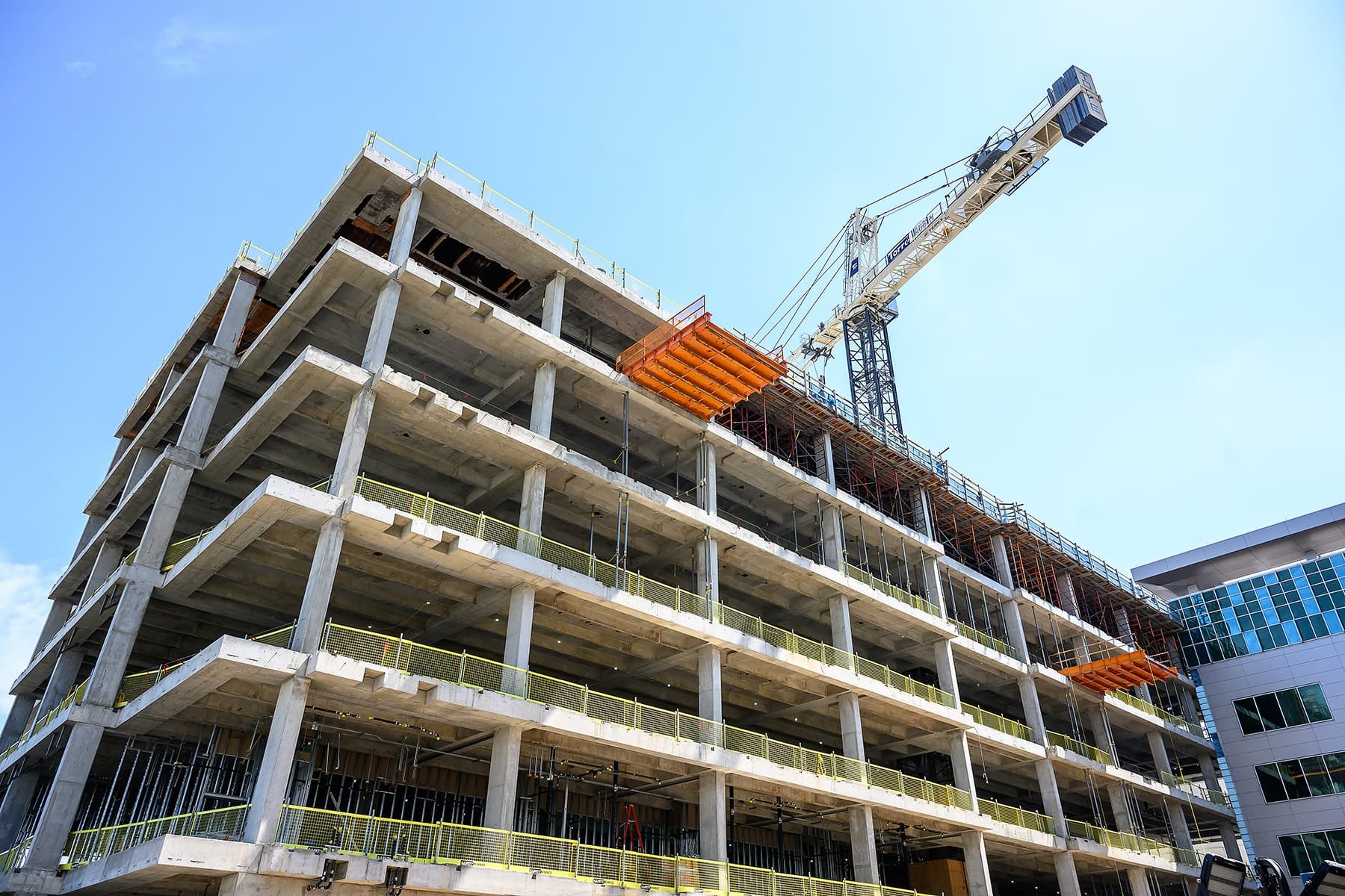 Memorial Hermann Cypress Hospital places final beam atop North Tower