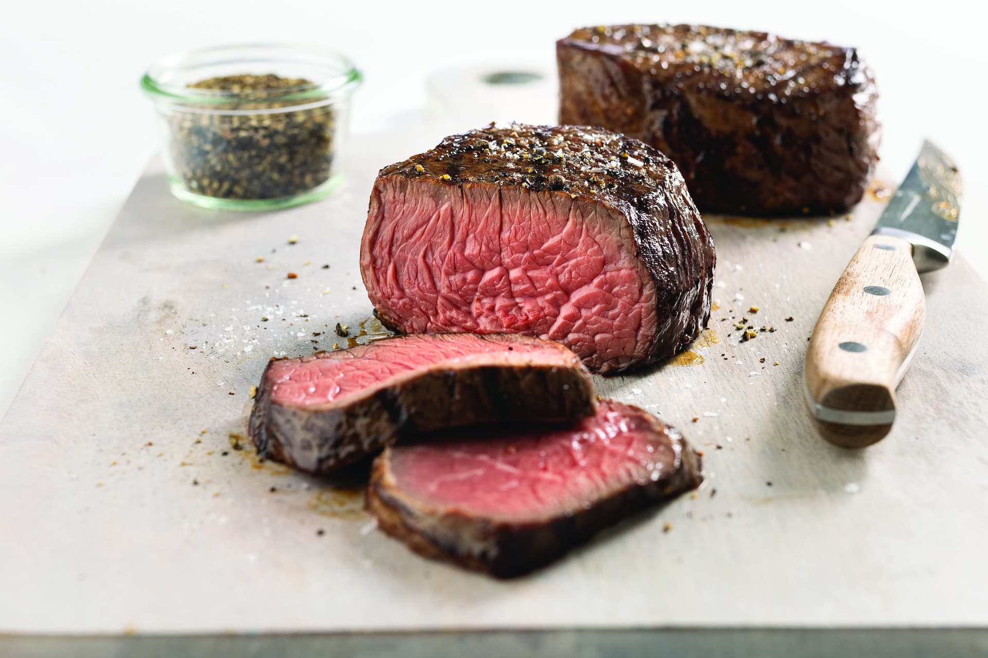 Omaha Steaks sets opening date for Grapevine location