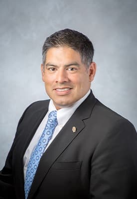 Manny Pelaez
