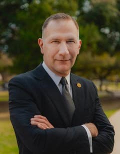 Charles Schwertner