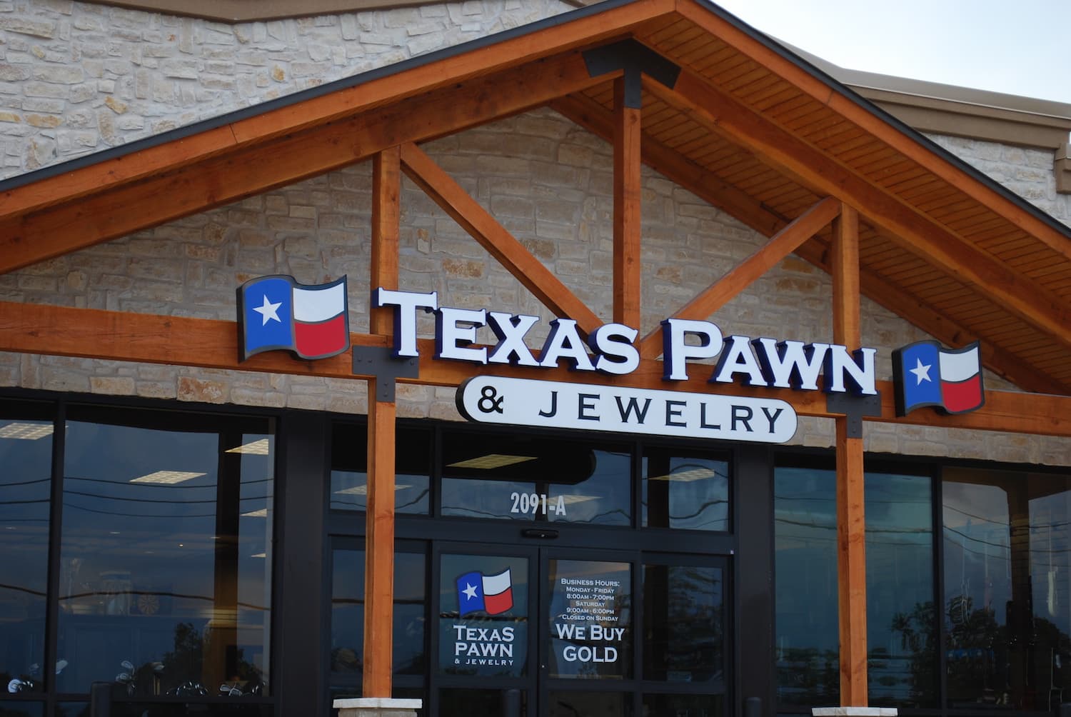 Texas Pawn & Jewelry to celebrate five-year anniversary in September