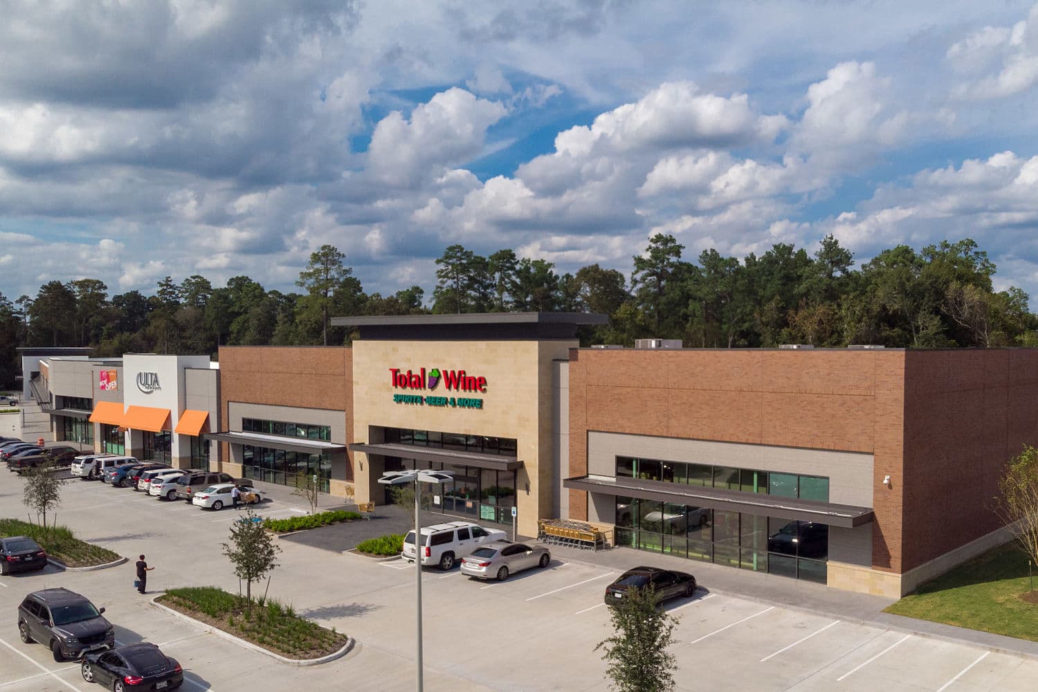 French Cuff Boutique coming soon to Lake Woodlands Crossing