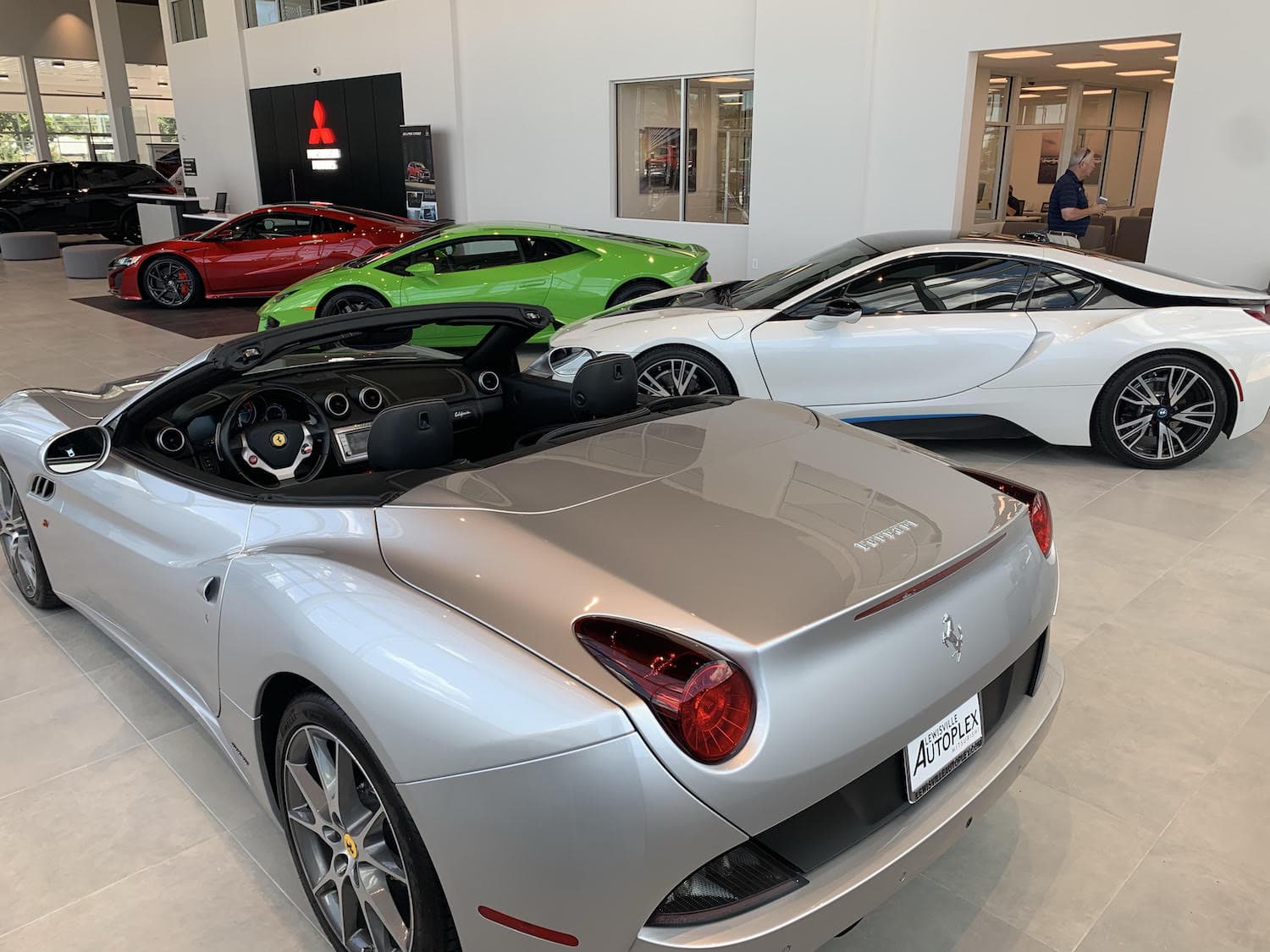 Lewisville Autoplex moves to new facility on Stemmons Freeway