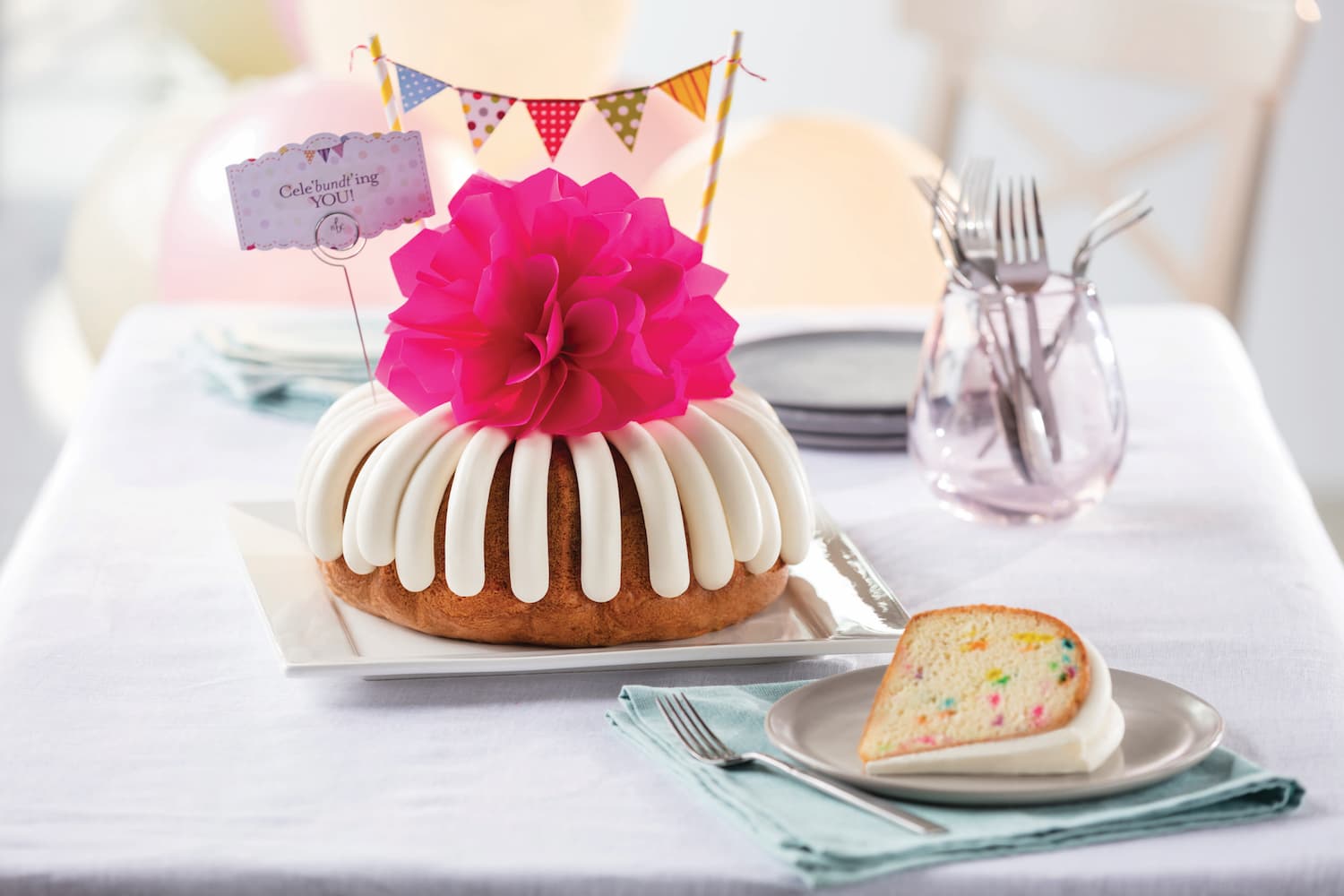 Nothing Bundt Cakes opens 2nd Katy location