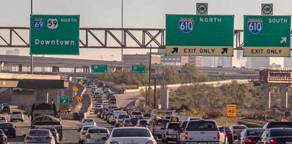 Lane closures affecting Loop 610 and I-69 overnight this week